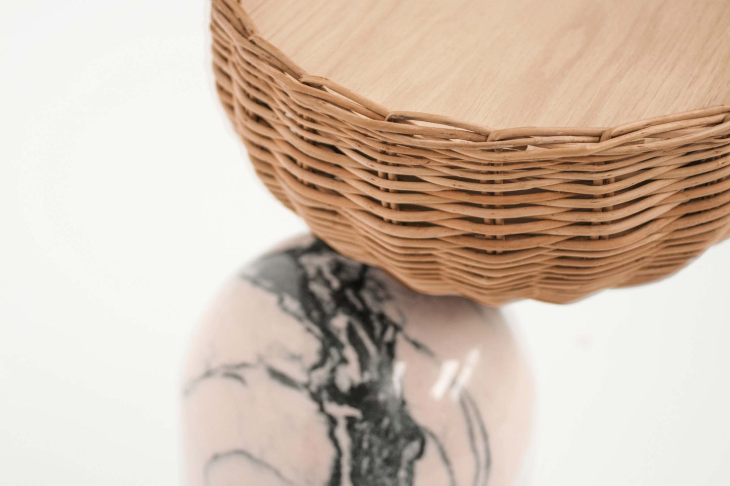 Table d'appoint en osier CELESTE